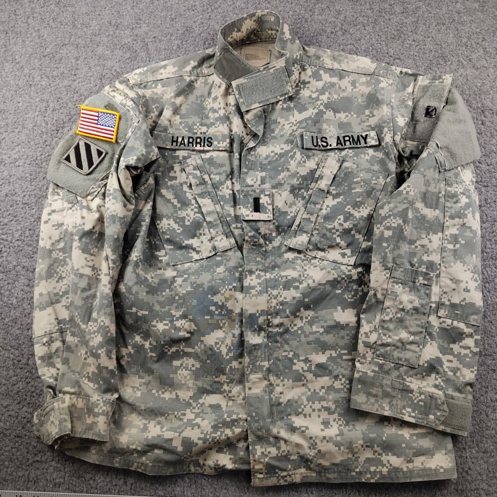 VTG US Army Military Jacket Mens Small ACU Digital Camo Coat Patches EUC